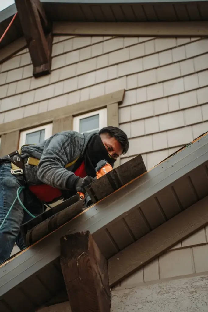What to Expect During a Roof Replacement Project